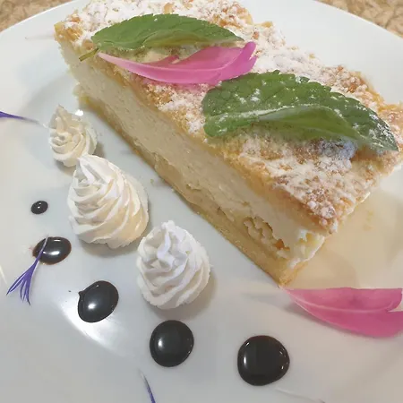 Dom Potok Couette-café 3*