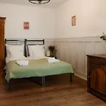 Dom Potok Bed & Breakfast