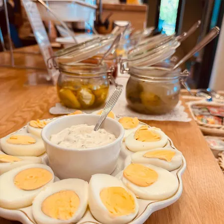 Dom Potok Bed & Breakfast 3*